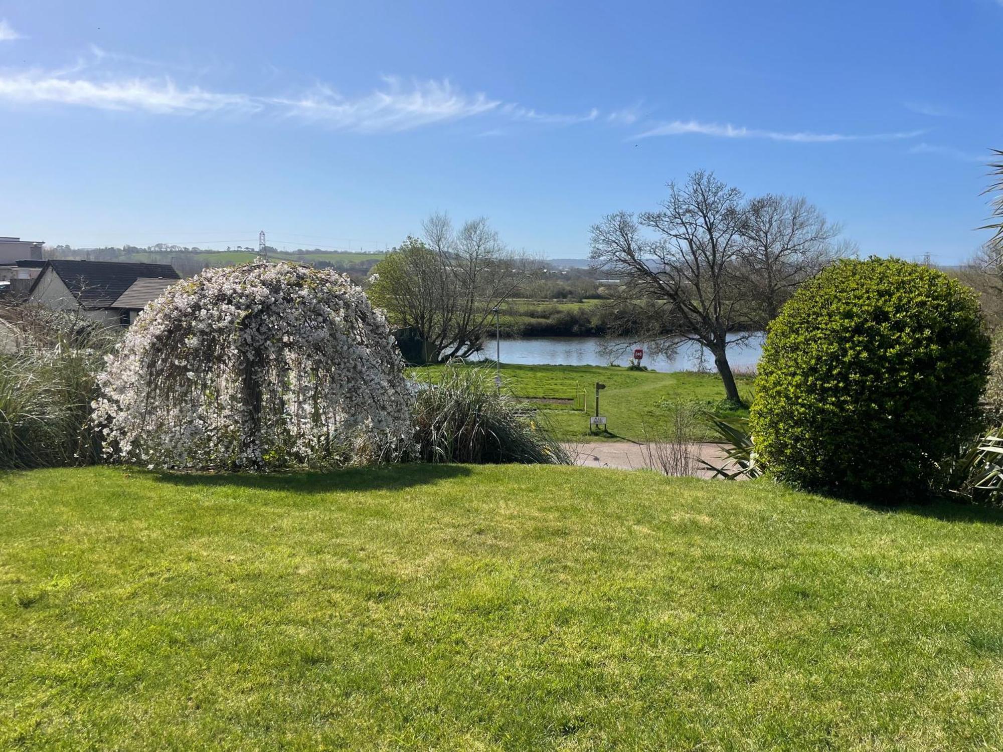 River Retreat Apartment Exeter - River Views & Parking Kültér fotó